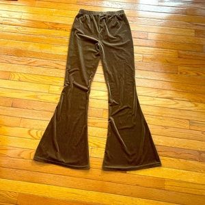 Lightweight flare leggings